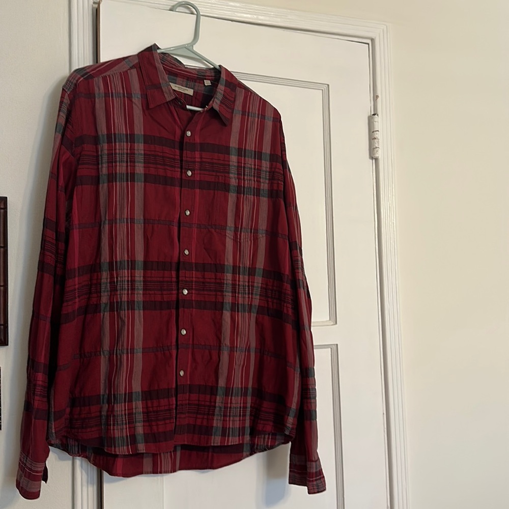 Burberry London Men’s Long Sleeve Dress Shirt